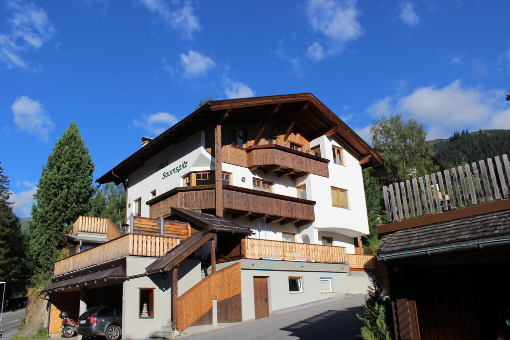 Апартаменти Haus Saumspitz Санкт-Антон-ам-Арльберг Екстер'єр фото